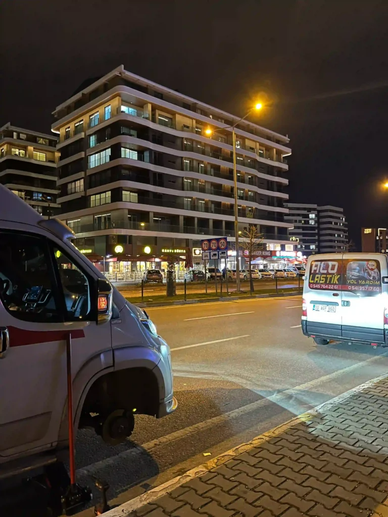 Balıkesir Akü Takviye ve Yol Yardım