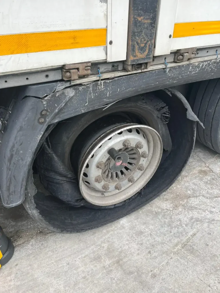 Susurluk TIR Lastikçi Yol Yardım